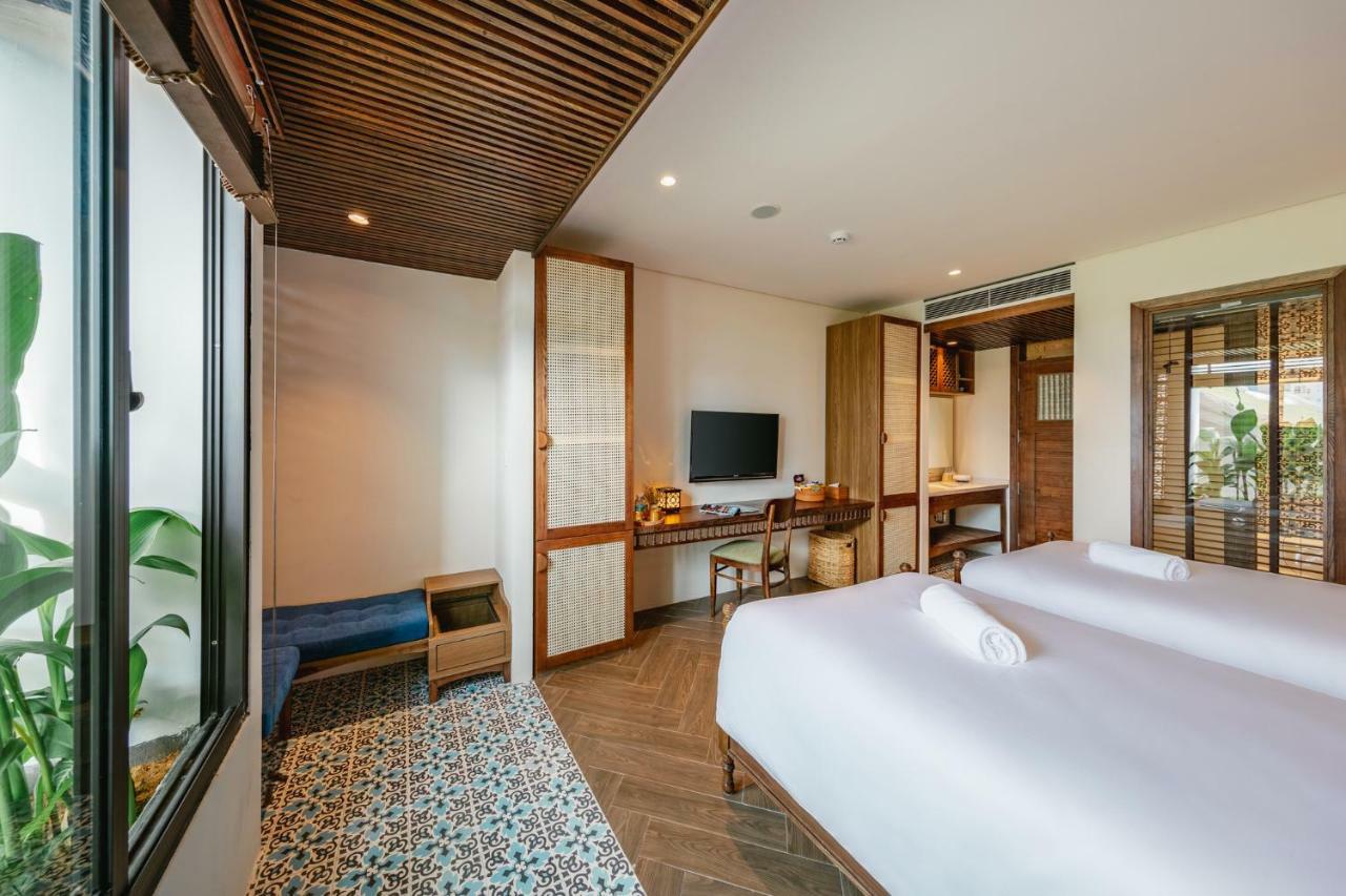 Standard Twin Room with Sofa